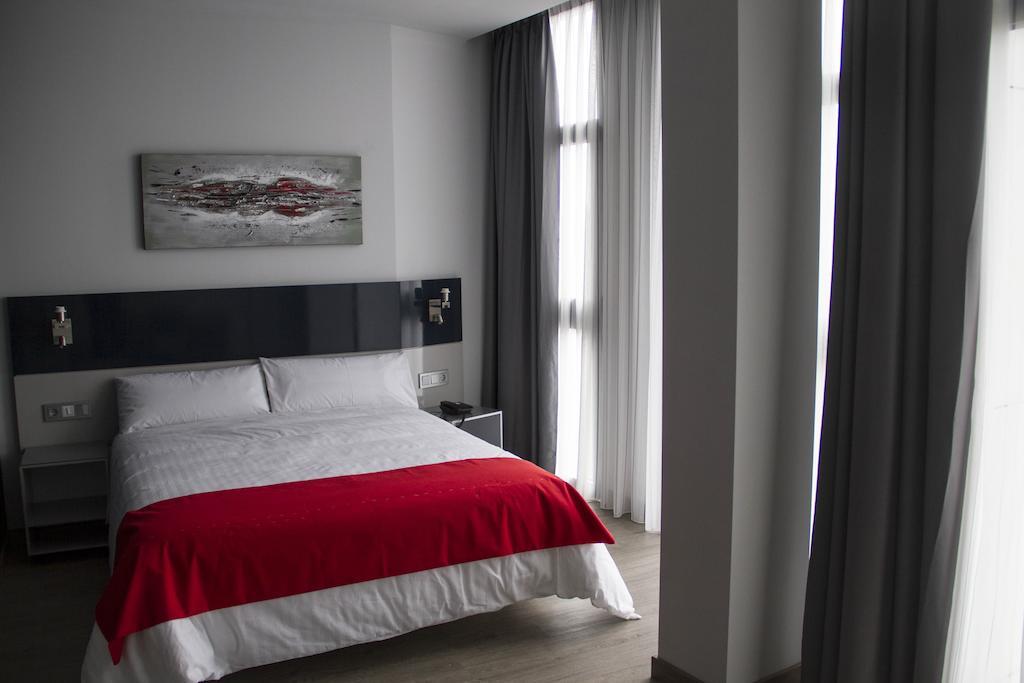 Hotel Santa Eulalia Puertollano Rum bild